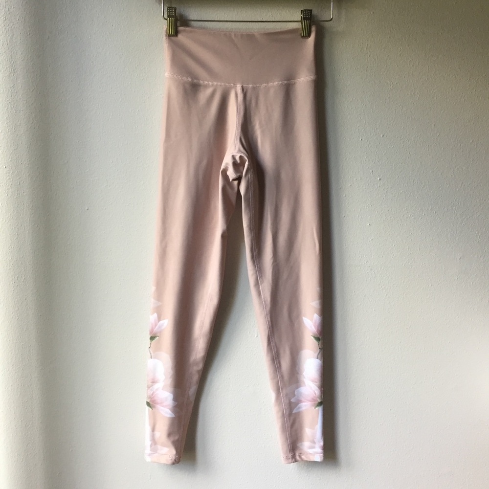 Body Language Sculpt Legging in Rose Track Stripes - Picture 5 of 12
